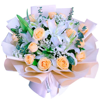 烟台16朵香槟玫瑰2支百合，爱的温暖和幸福