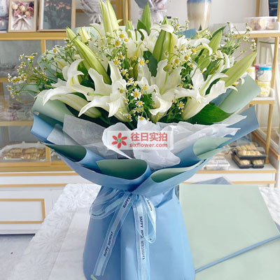 烟台8支白色多头百合洋甘菊，互倾的思念